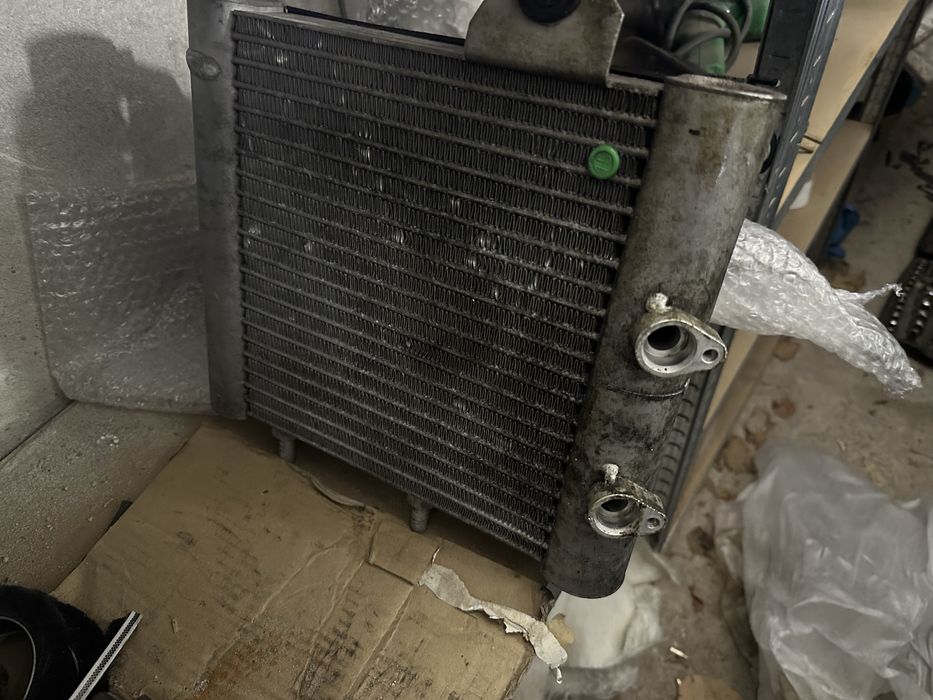 Audi А8 S8 4.0 tfsi D4 4H вмукател колектор маслен радиатор воден