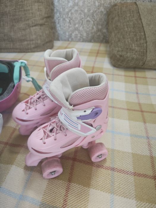 Роликовые коньки детские раздвижные Reaction Galaxy