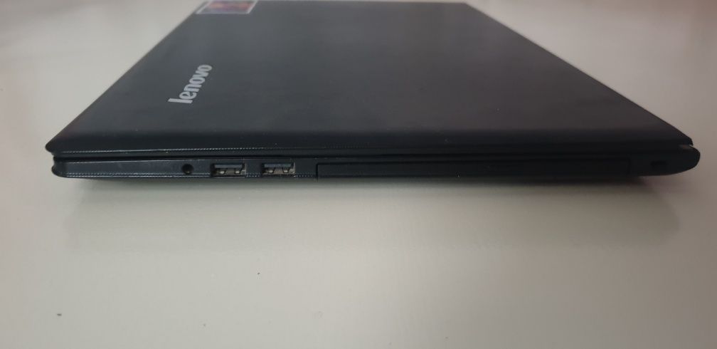 Ноутбук Lenovo 300