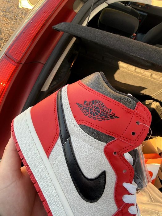 Jordan 1 retro Lost and Found