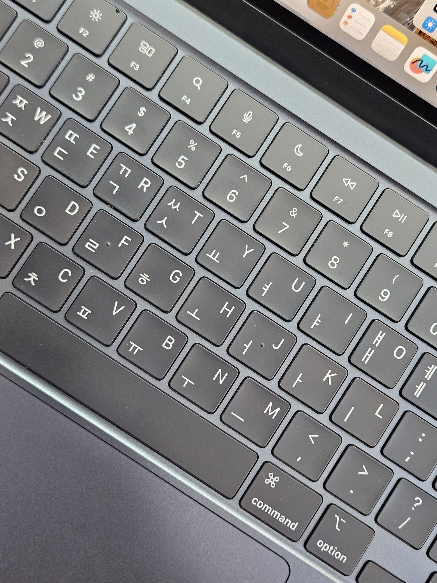 Macbook air m2 midnight