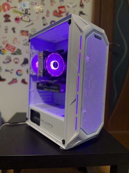 PC Gaming RGB RTX 5060 i5 12400f 32gb