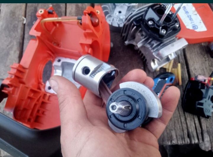 Piese Husqvarna 235/236.