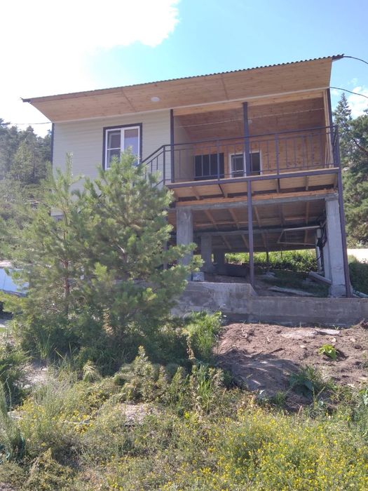 Домик на Бухтарме