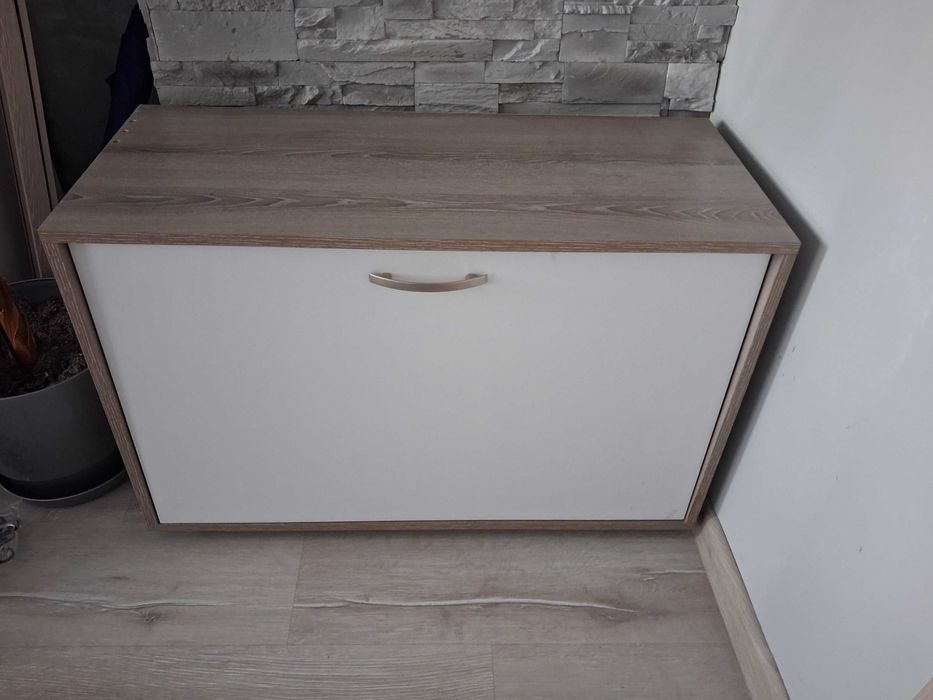 Мебели за антре и огледало