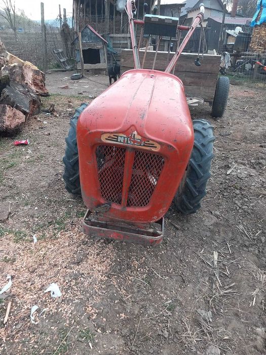 Vând motocultor nibbi