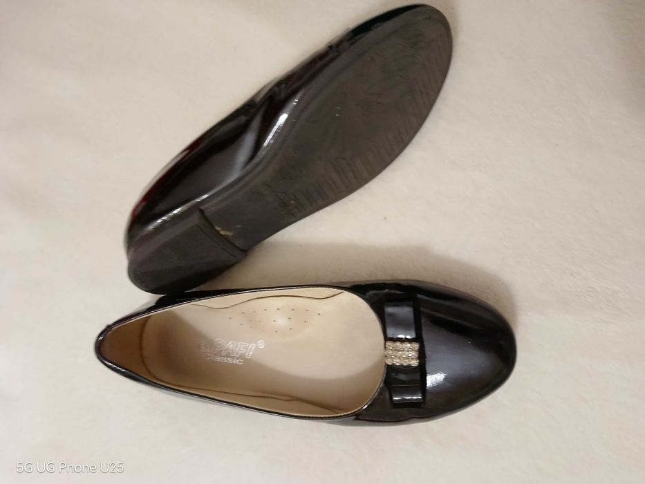 Обувки естествена кожа за момиче, номер 36