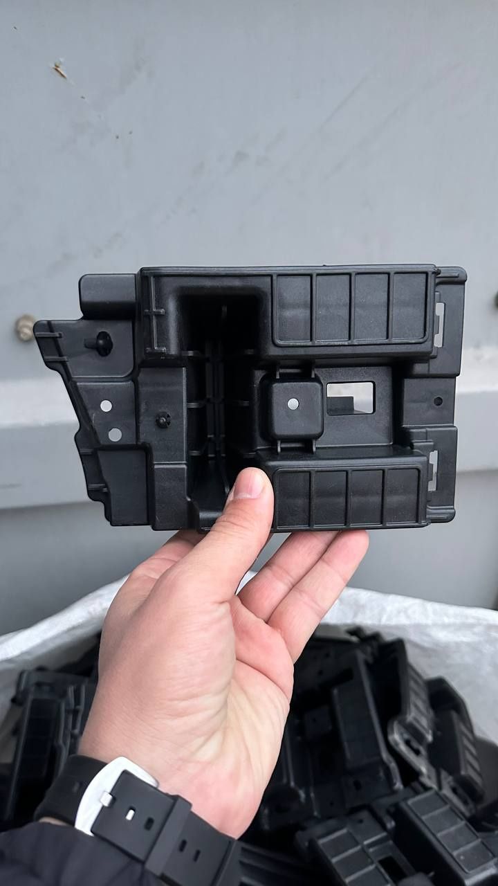 Hyundai Sorento bamper briket (Крепление бампера Хюндай Соренто)