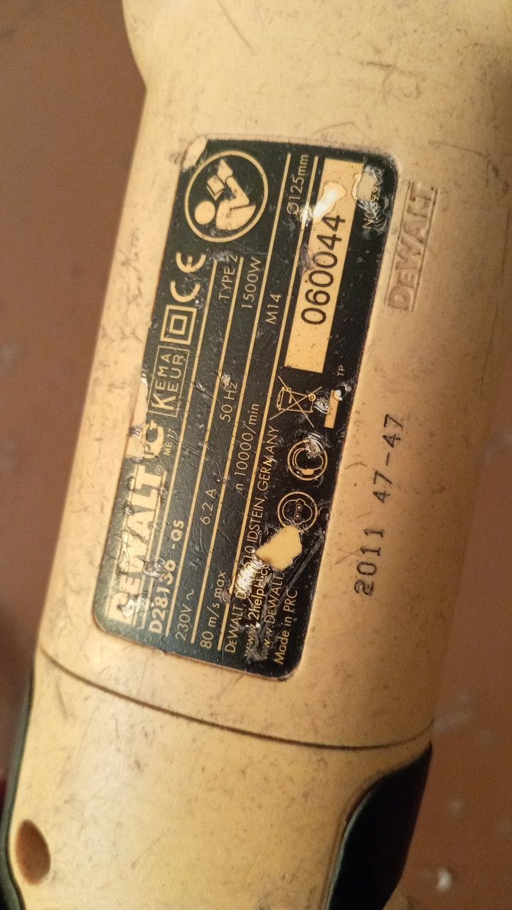 Ушм dewalt 125см
