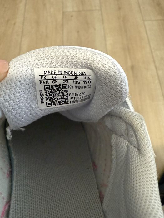 Adidas Breaknet mărime 23