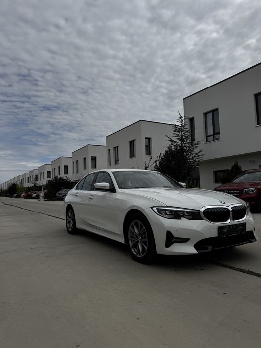 2021 BMW 330E Impecabil