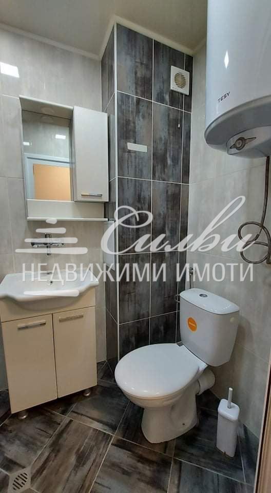 Продава се Двустаен апартамент в Шумен, Тракия - 60 кв.м за 1573 €/кв.м - Снимка #3