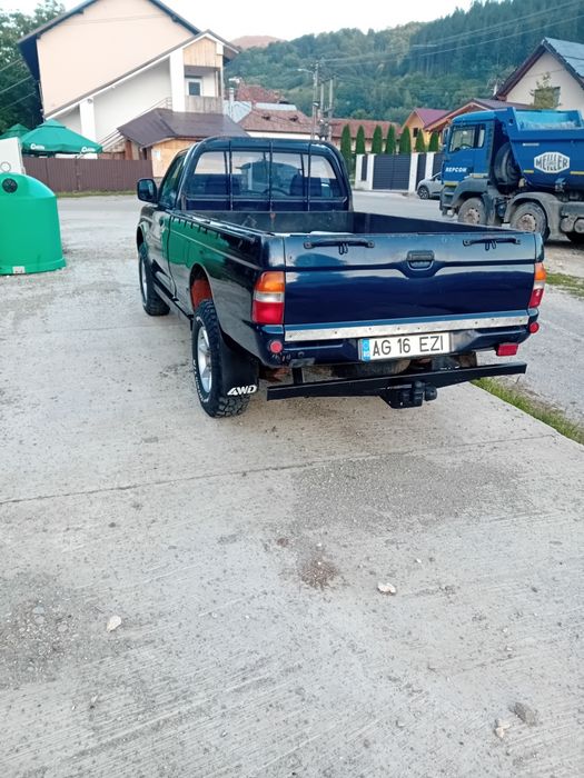 Mitsubishi l200 pompa clasica