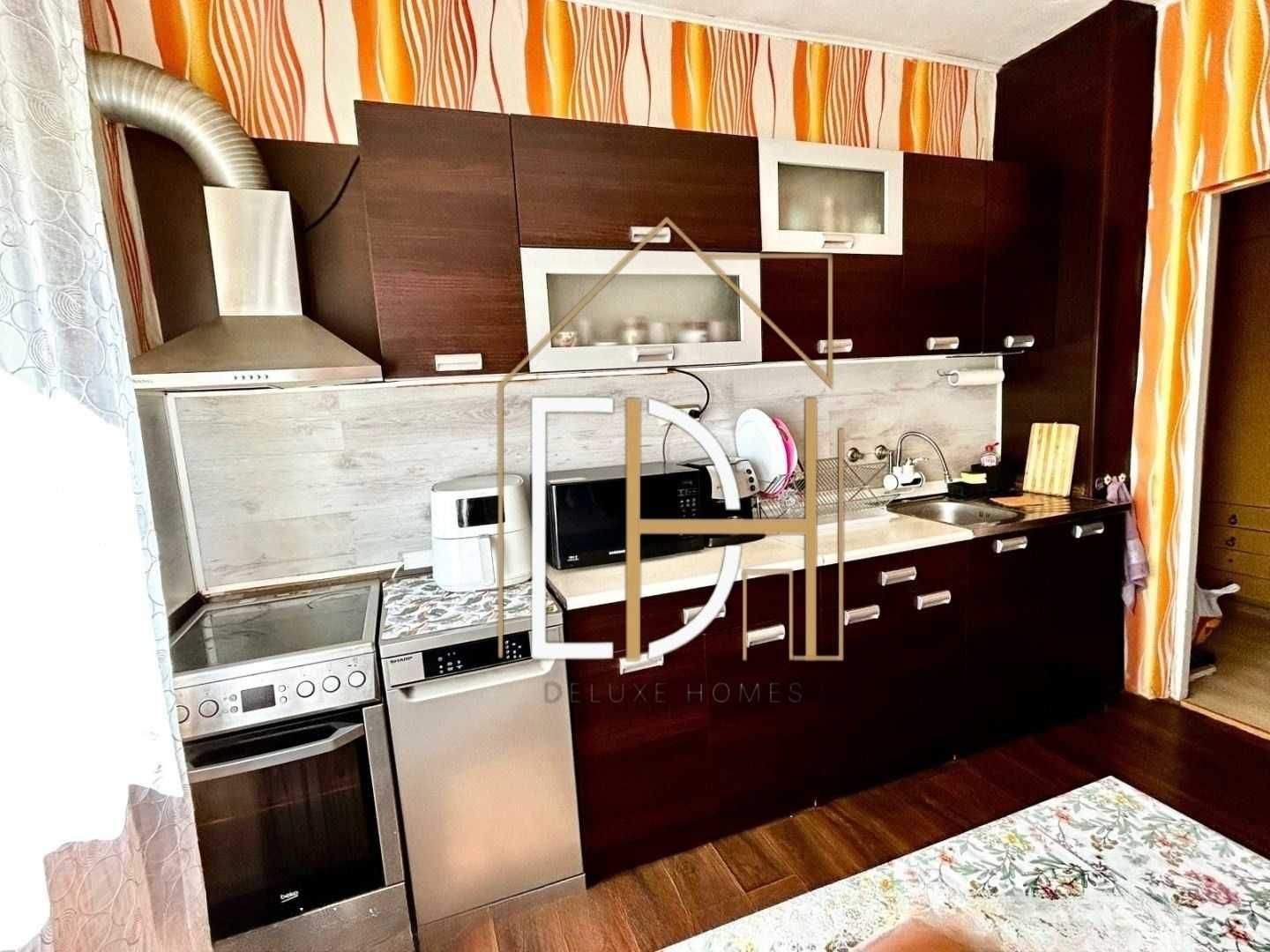 Четиристаен апартамент кв. Тракия