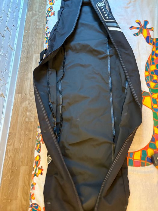 Burton, Сак за сноуборд  и ски Rossignol