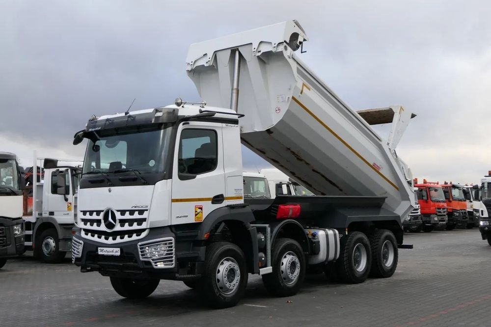 Mercedes-Benz AROCS 3246 / 8x4 / BASCULANTE / BASCULANTE SPATE / EURO 6 / PNEURI 100%