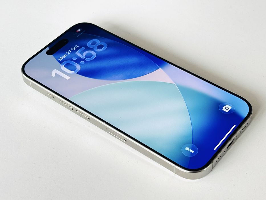 Iphone 16 Pro 256GB Natural Titanium Гаранция 6 месеца