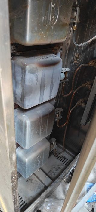 Донер аппарат, Сок апарат, Сомса печ Сотилади