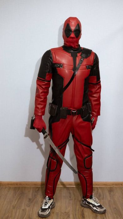 Прокат карнавальных костюмов Взрослых