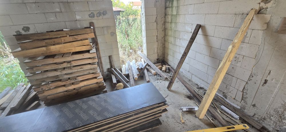 Grinzi Capriori 10x10 diverse lungimi !