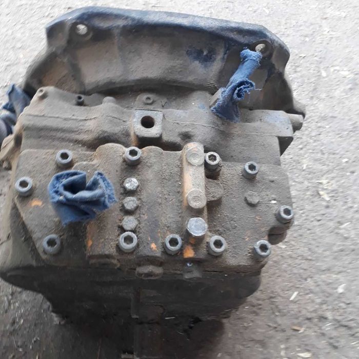 продам коробку от погрузчика