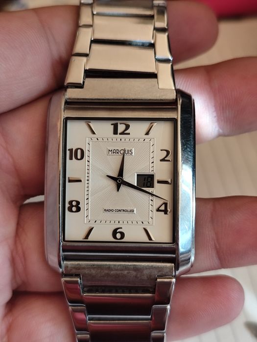 Радио сверяем часовник немски  Marquis