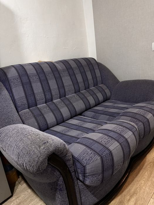 Продам диванчик