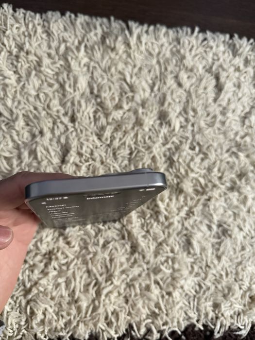 Vand/schimb iPhone 16 Pro Max 256GB white titanium factura+garantie