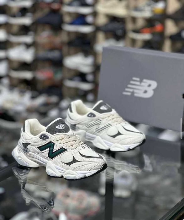 Adidași New Balance 9060