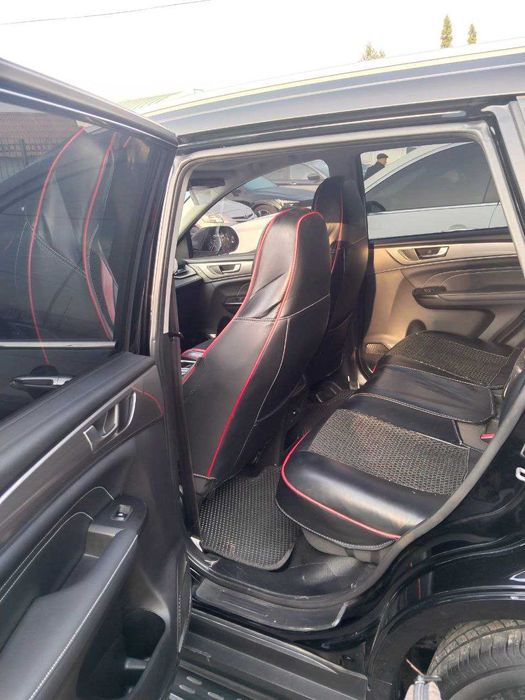 Haval M6 Full
Kraska: Toza
Qora 2025 Probeg: 33.000 km
Benzin + Propan