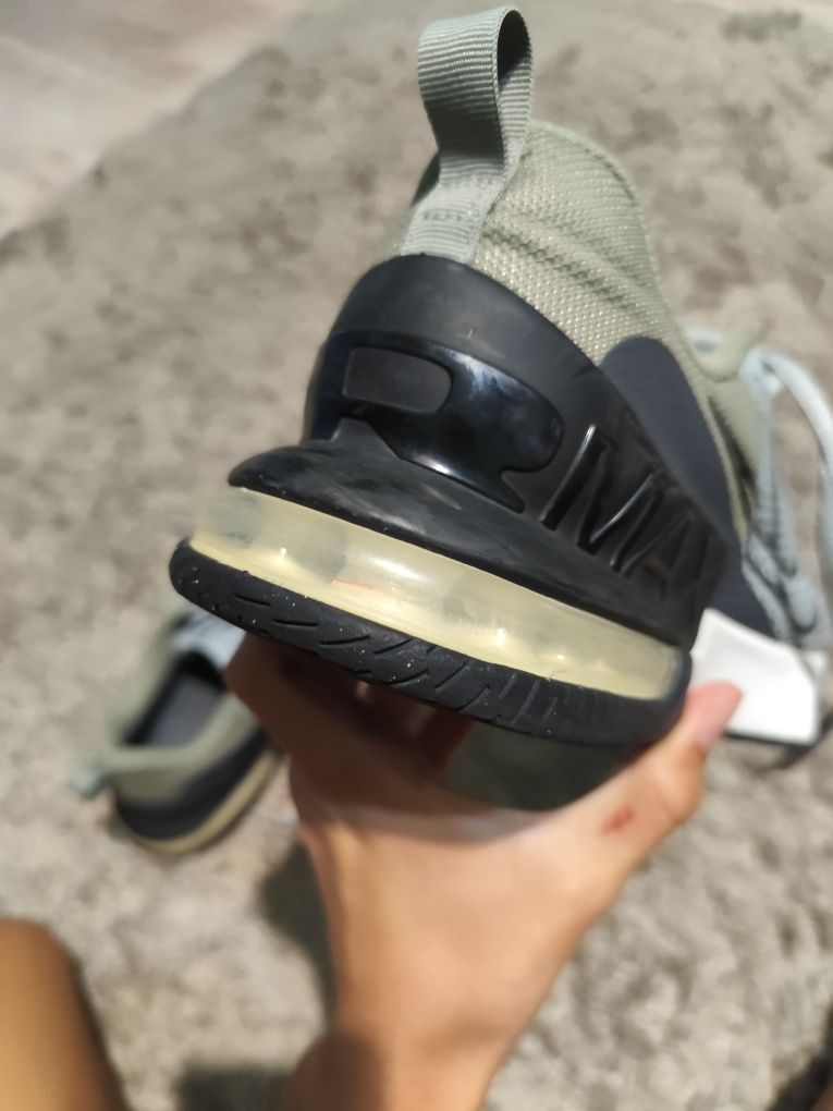 Продавам маратонки Nike air max 41 номер