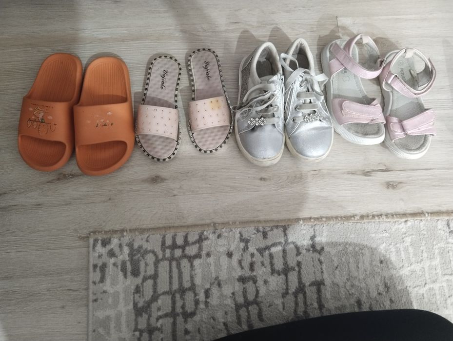 Обувь детская за все 2000