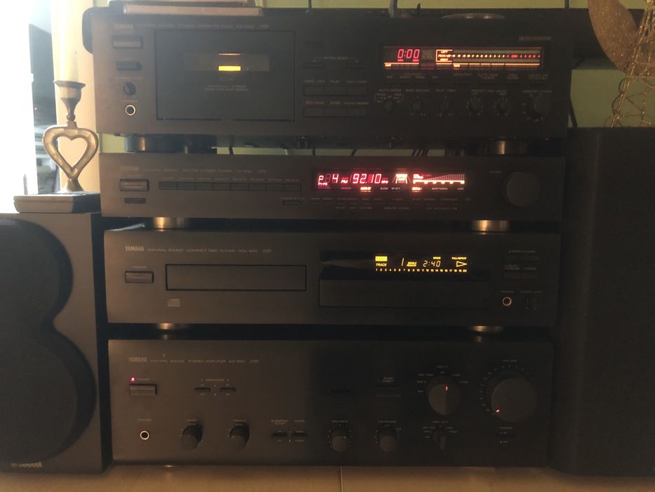 Linie sistem rack deck cd tuner amplificator YAMAHA