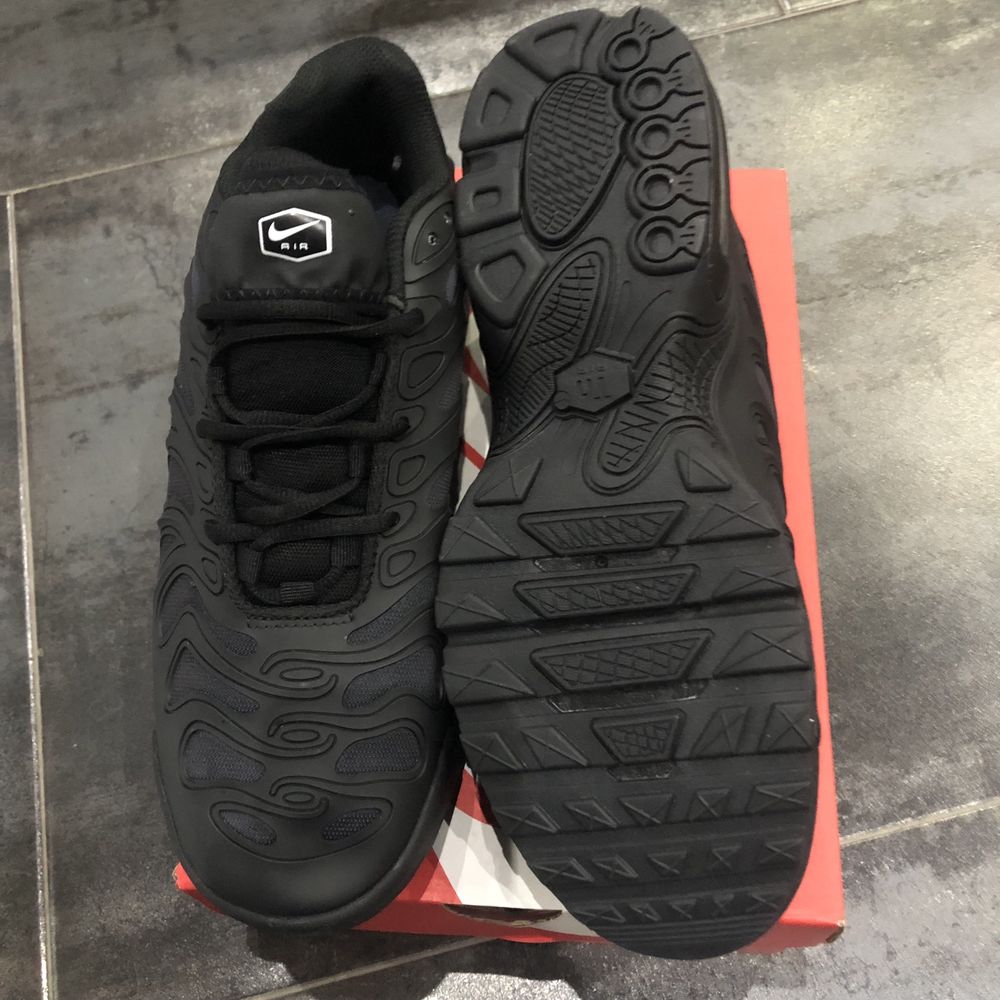 Nike Air Max Plus Drift 44