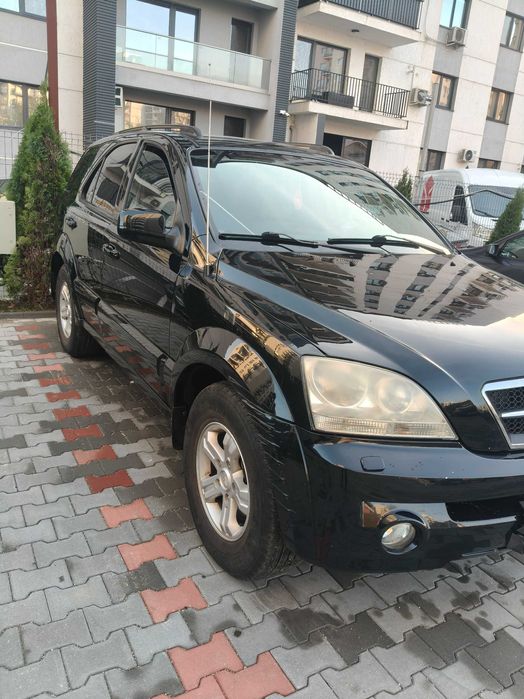 Vând KIA Sorento 2.5 140 cp automat