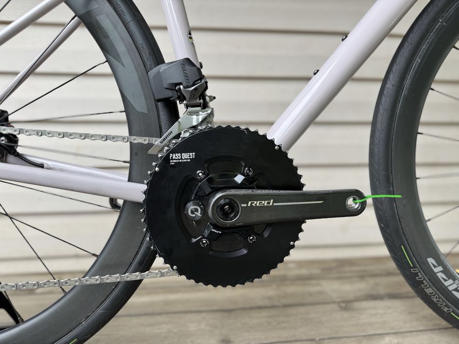 Карбонов велосипед S-Works Aethos