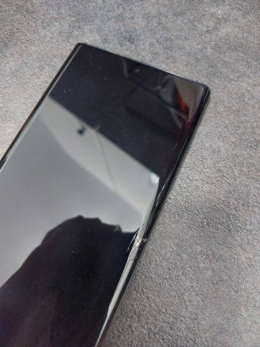 Samsung Note Plus 12 GB ram 128 GB memorie