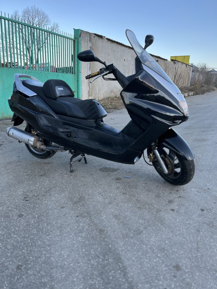 Yamaha Majesty 250
