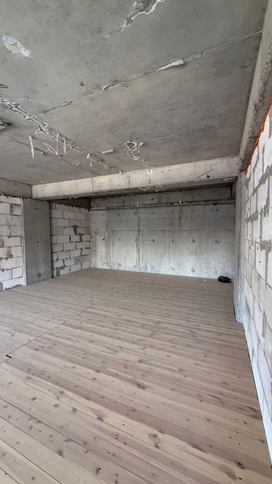 АРЕНДА нежилое помещение в ТЦ Seoul Mun  85м2