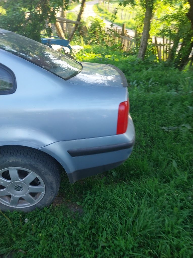 Vând passat b5 1.8 benzina 4 motion an fabricație 2000