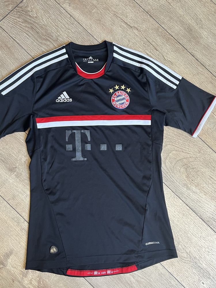 ADIDAS - Bayern Munchen Third Jersey- Байерн  2011/2012 - Оригинал