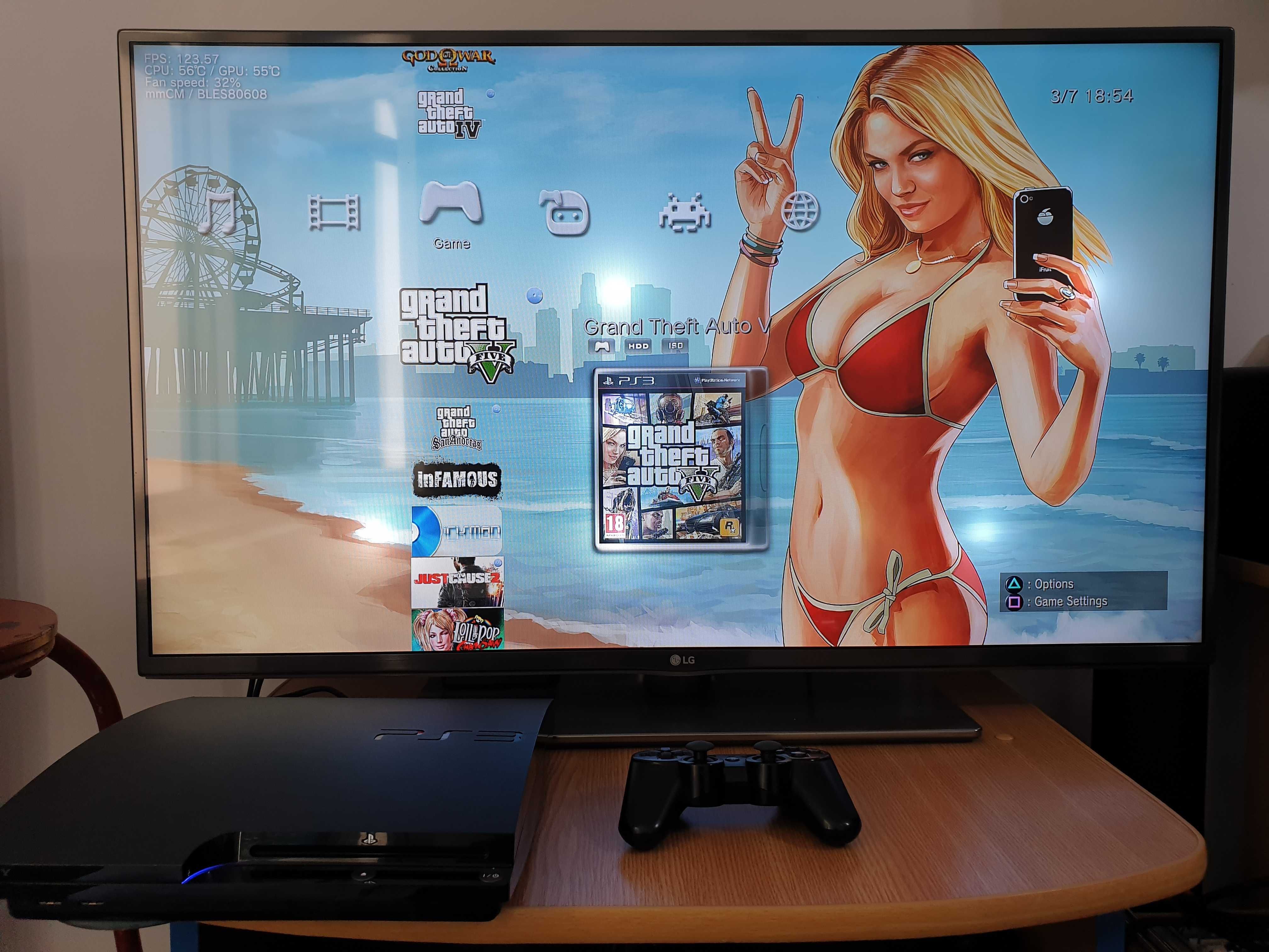 PS3 modat CFW 500 GB + 60 jocuri (GTA V, Red Dead, God of War, NFS)
