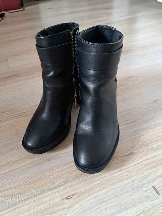 Дамски зимни боти  Pull & Bear