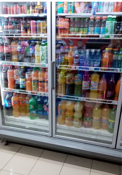 Vitrina frigorifica bauturi 2.5 m , 3 usi - Linde