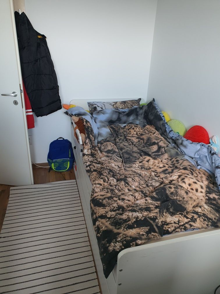 Vând apartament Boldesti Scaeni, mobilat complet!