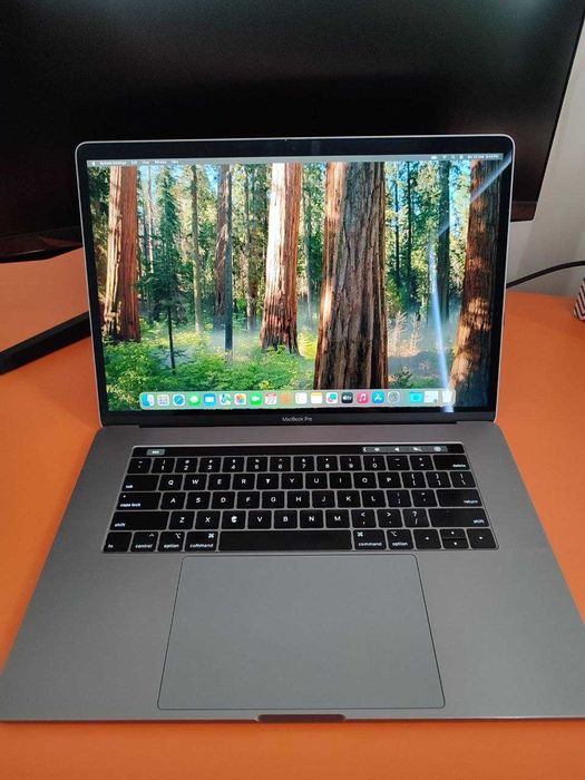 MacBook Pro 2019, 15-inch