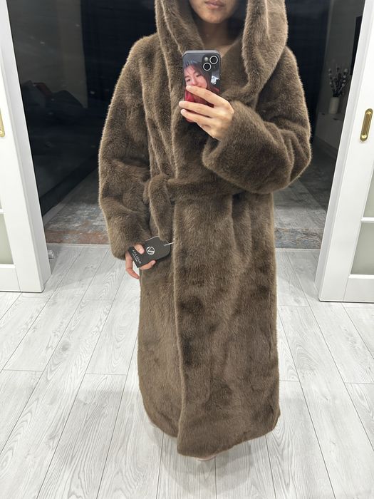 Продается Эко шуба новая цвет мокко