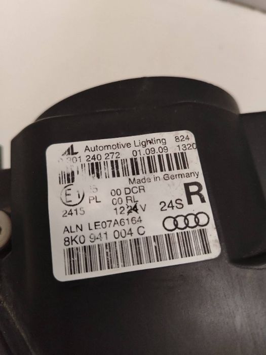 Far faruri stânga xenon bixenon A4 B8 Europa Orginale