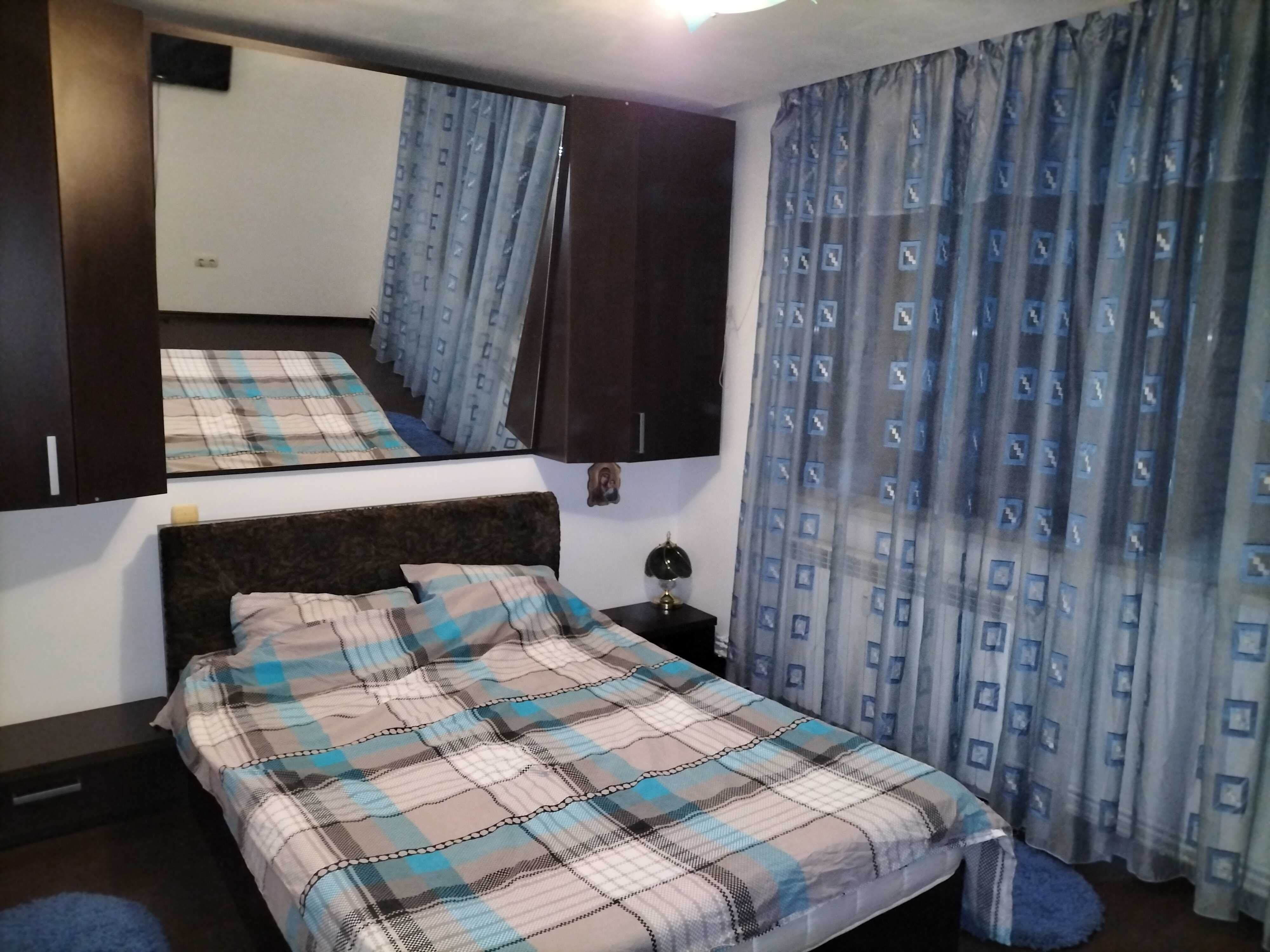 Inchiriez apartament doua camere ultracentral