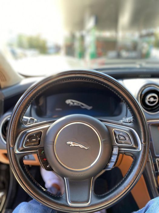 Vand jaguar xj portofolio long pachet r sport
